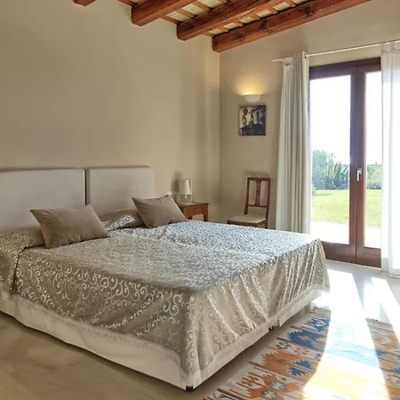 Villa Casale By Posarellivillas