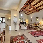 Casale By Posarellivillas *